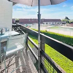 Stunning In With Wifi Apartamento Bredene